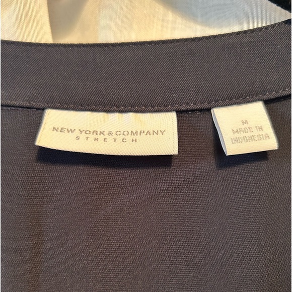 NY&Co Navy Zip Jumpsuit with Tapered Leg, Tie Sash and Pockets - Picture 4 of 4